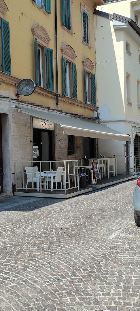 Riva Cafè