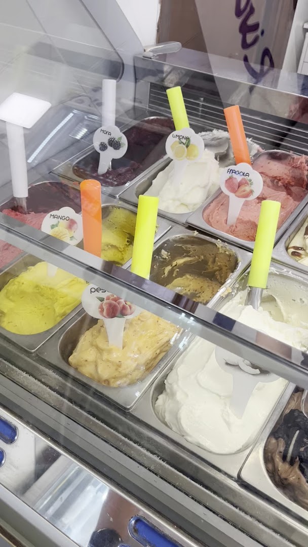 Riva Gelateria