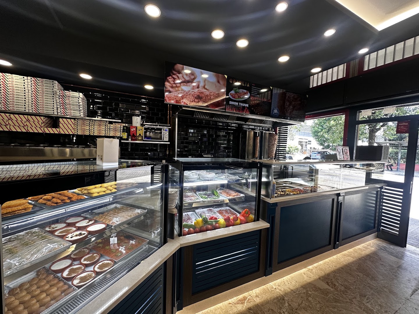 Riva kebap pizzeria grill bar, Pieve Emanuele