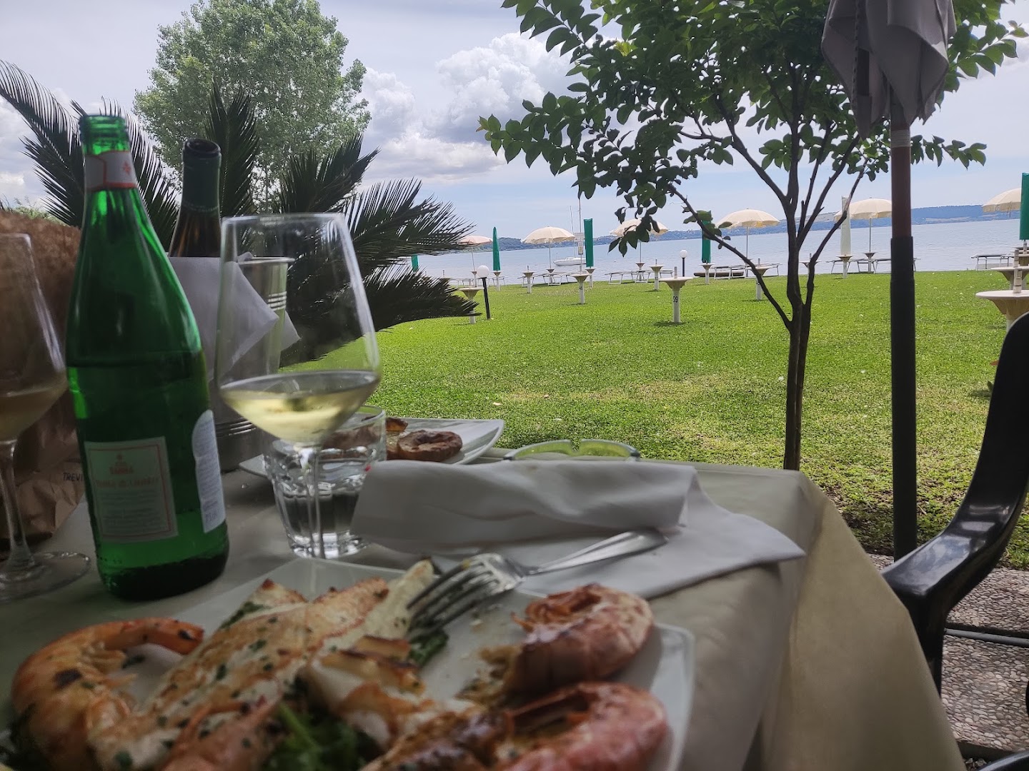 RIVA TREVIGNANO ROMANO Ristorante, stabilimento balneare con bar, Trevignano Romano