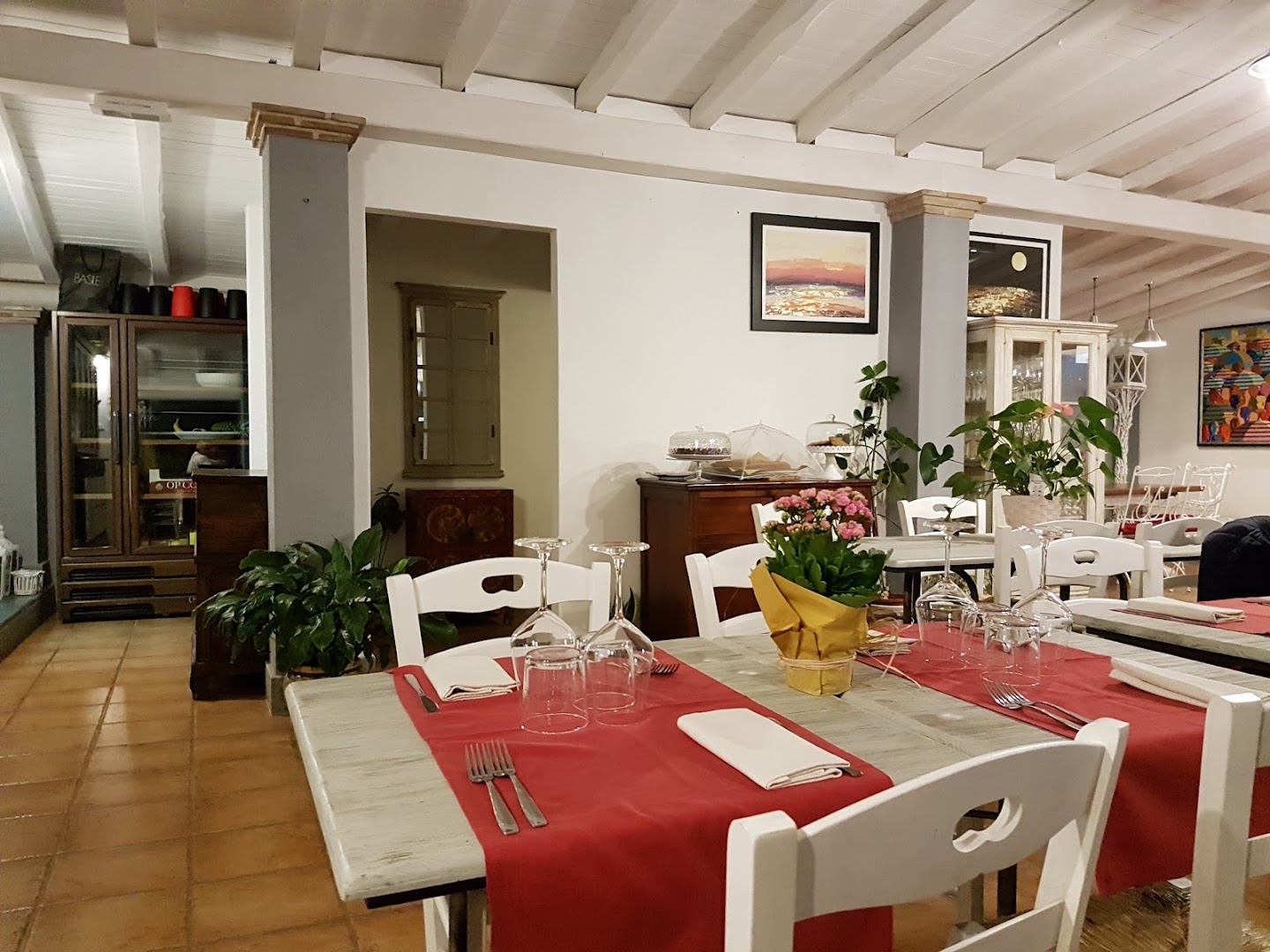 RIVA TREVIGNANO ROMANO Ristorante, stabilimento balneare con bar