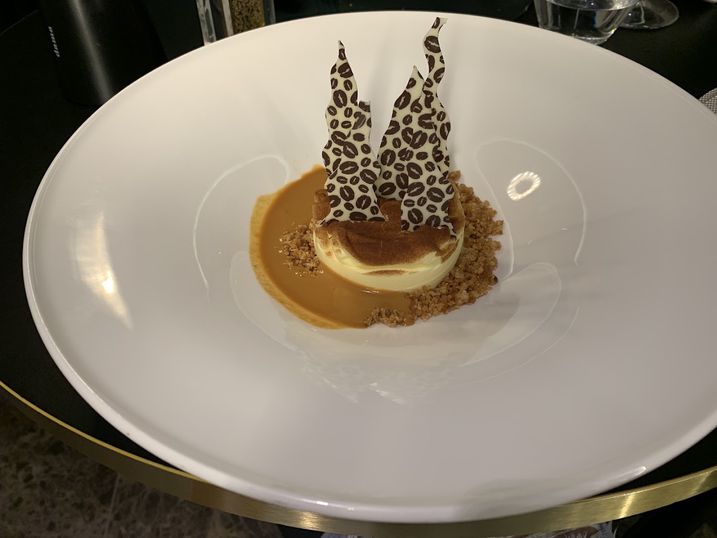 RO World - Cafè, Bistrot e Patisserie