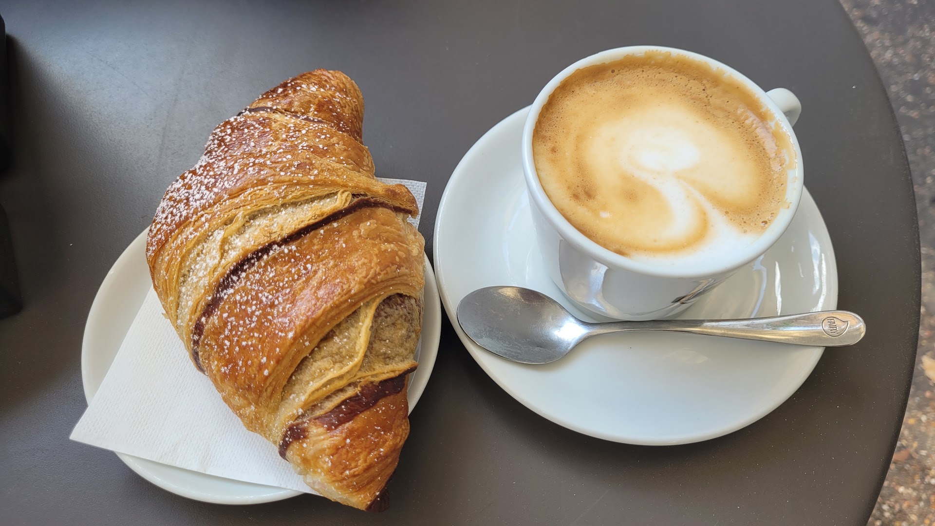 Road cafè, Roma