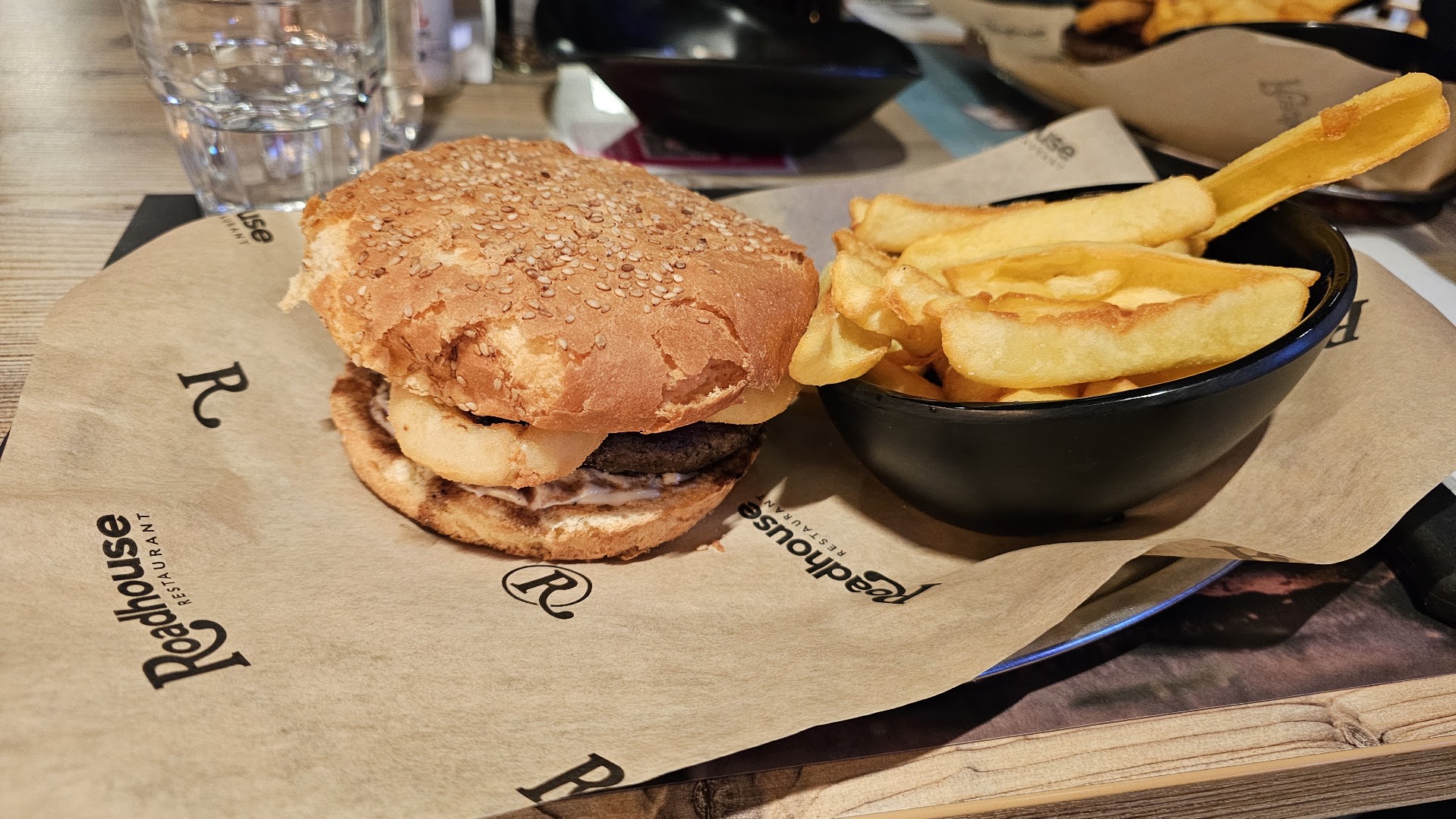 ROADHOUSE RESTAURANT ASTI