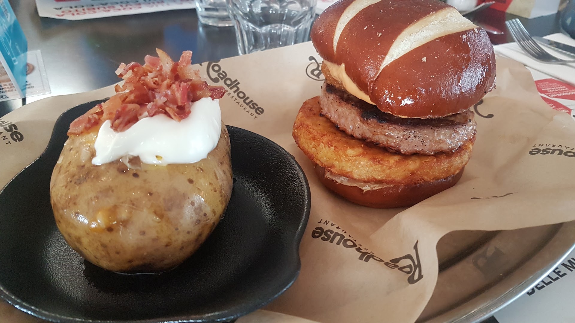 ROADHOUSE RESTAURANT BARANZATE