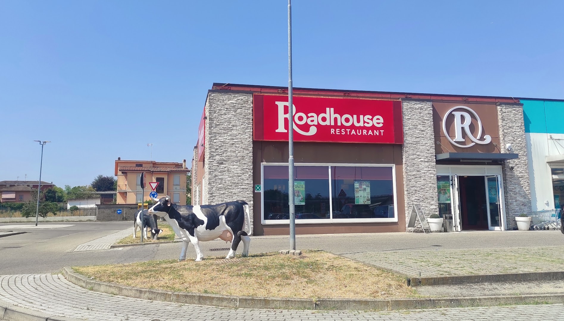 ROADHOUSE RESTAURANT BRONI
