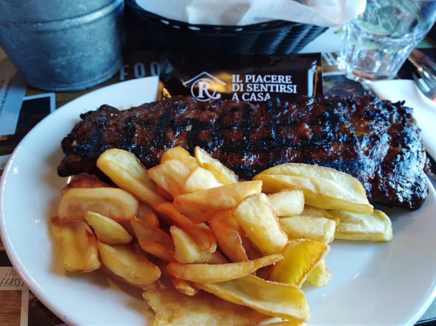 ROADHOUSE RESTAURANT BRONI, Broni