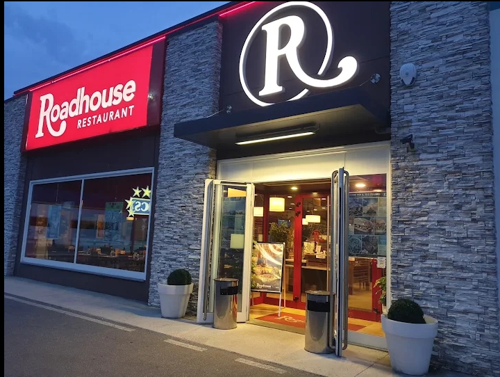 ROADHOUSE RESTAURANT BRONI