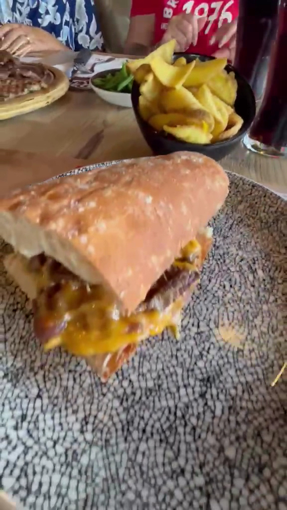 ROADHOUSE RESTAURANT CORNAREDO