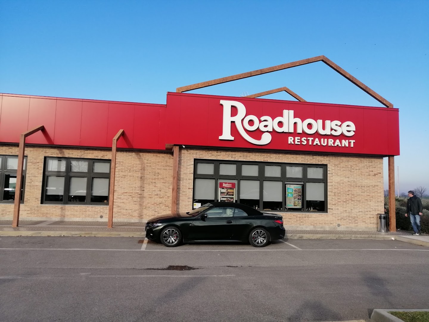 ROADHOUSE RESTAURANT CREMONA