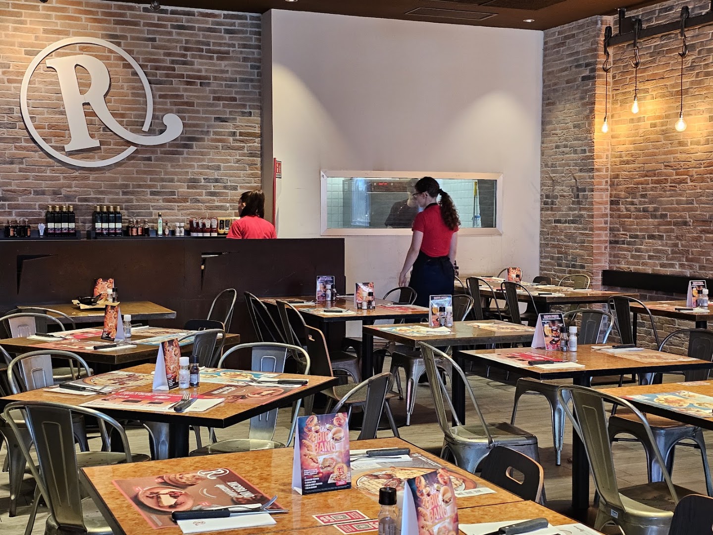 ROADHOUSE RESTAURANT MILANO SCALO