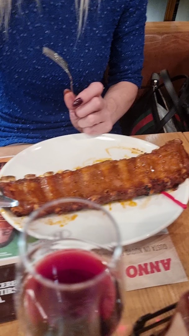 ROADHOUSE RESTAURANT MONTANO LUCINO