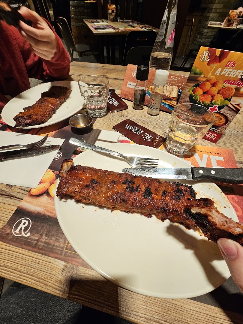 ROADHOUSE RESTAURANT OLGIATE COMASCO