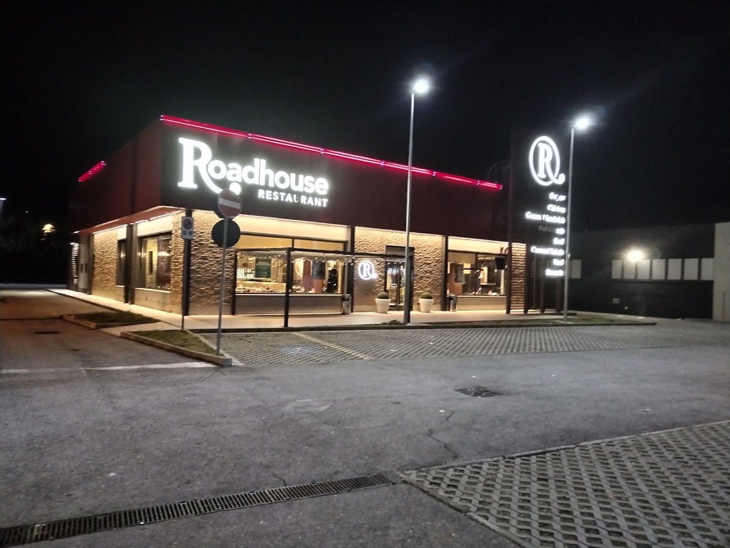 ROADHOUSE RESTAURANT OLGIATE COMASCO