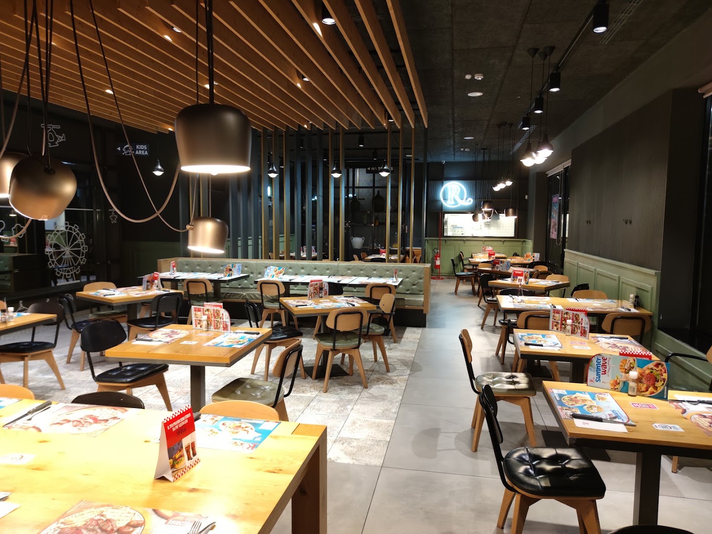 ROADHOUSE RESTAURANT TREVIGLIO