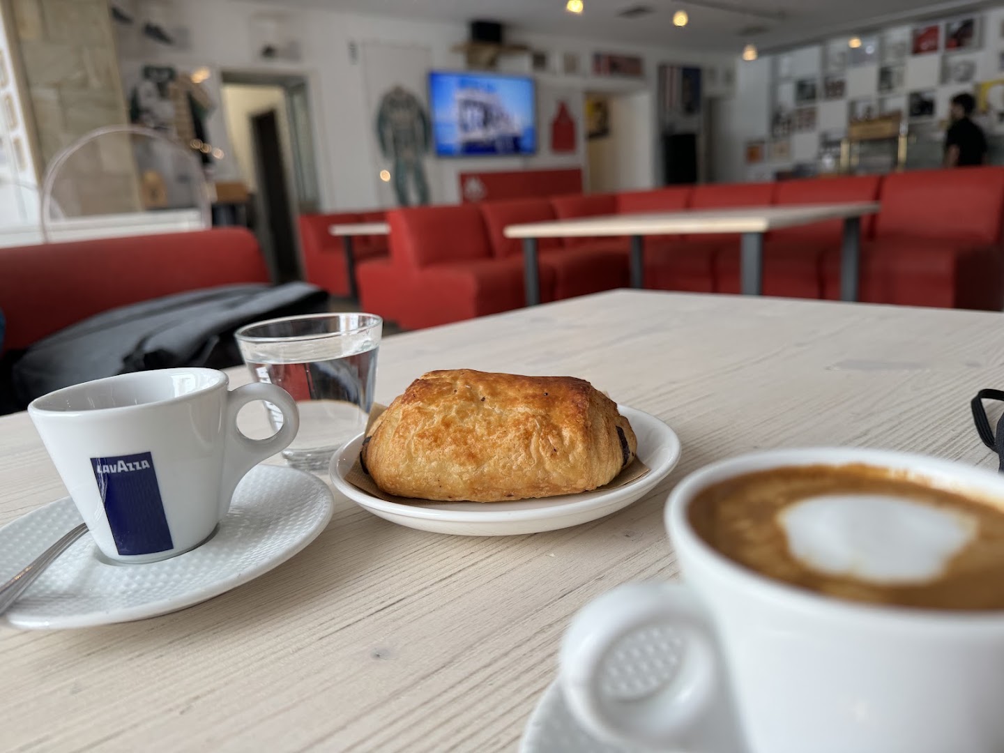 Robe Di Kappa Cafè
