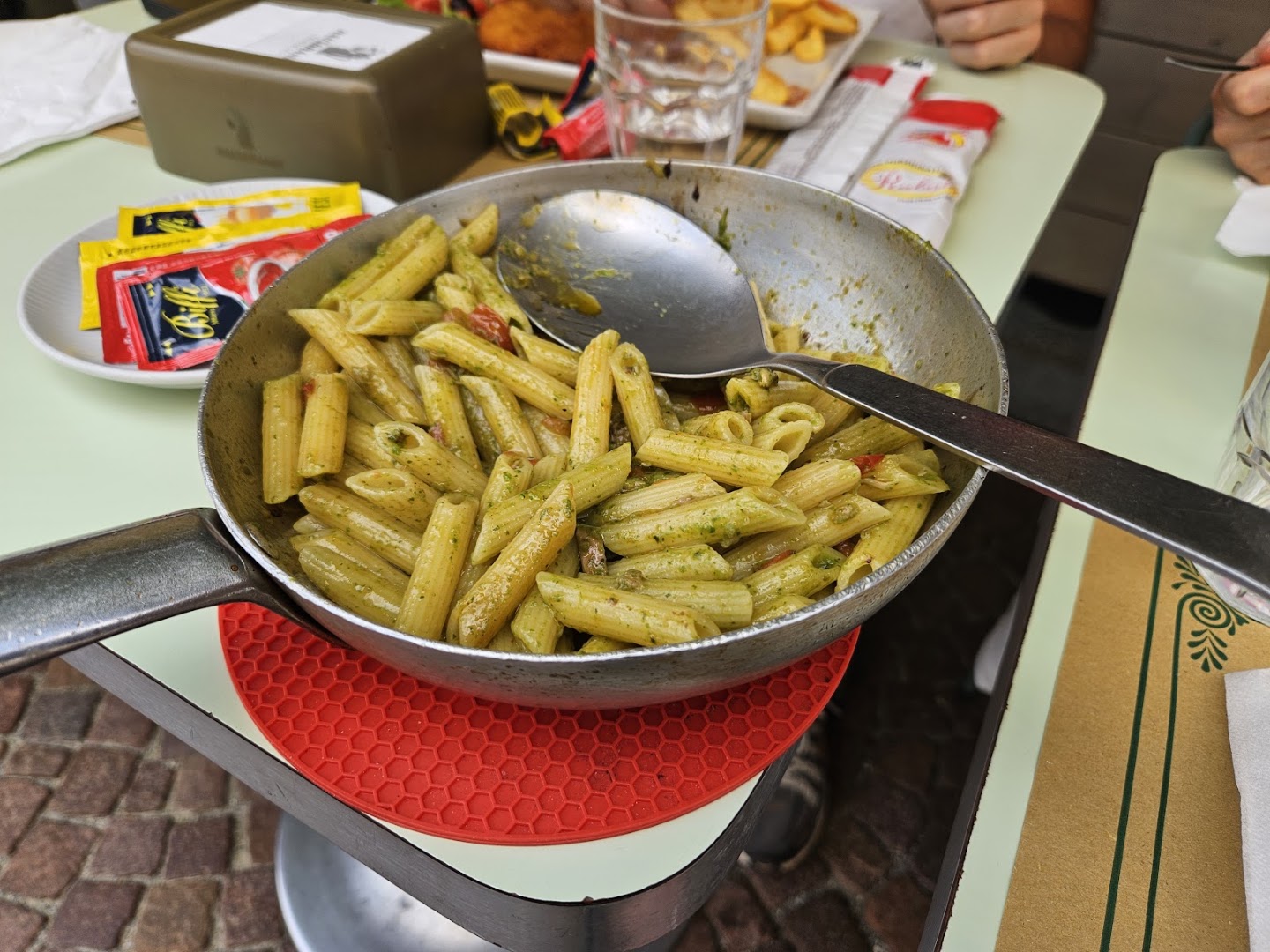 Rocket cafè