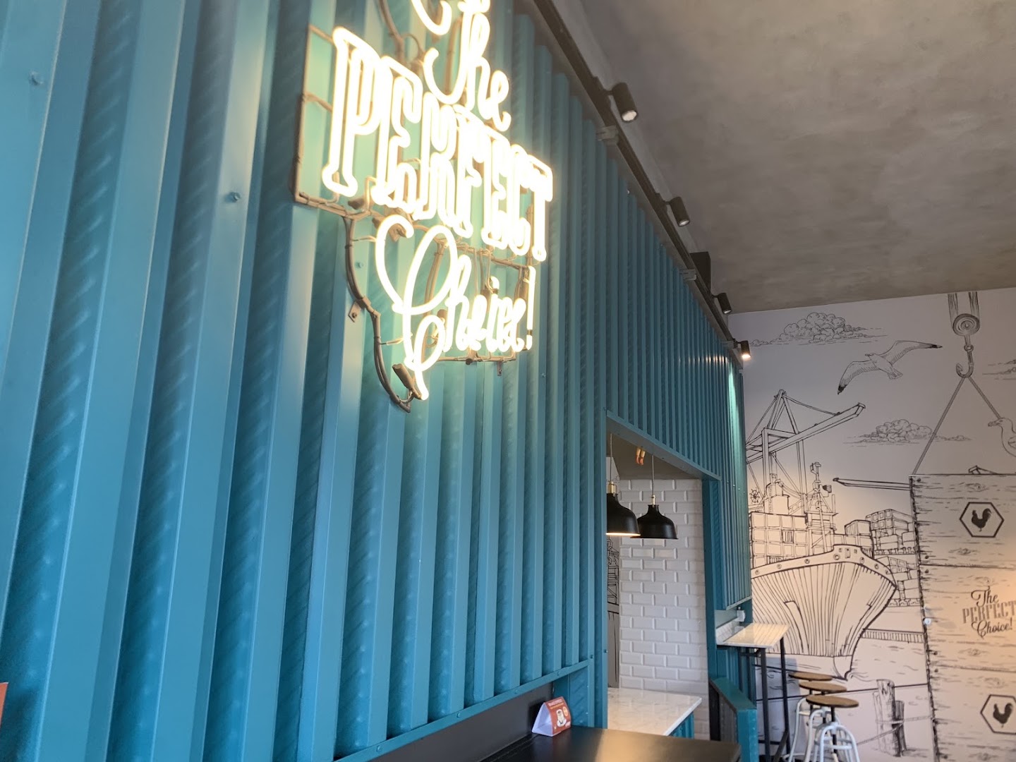 Rooster Streetfood Rotisserie Porto Antico