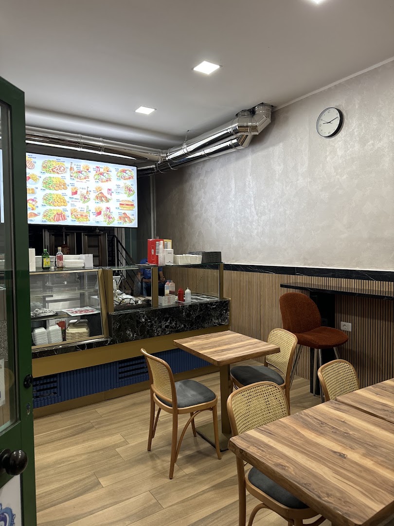 Rosa Kebap, Trecate