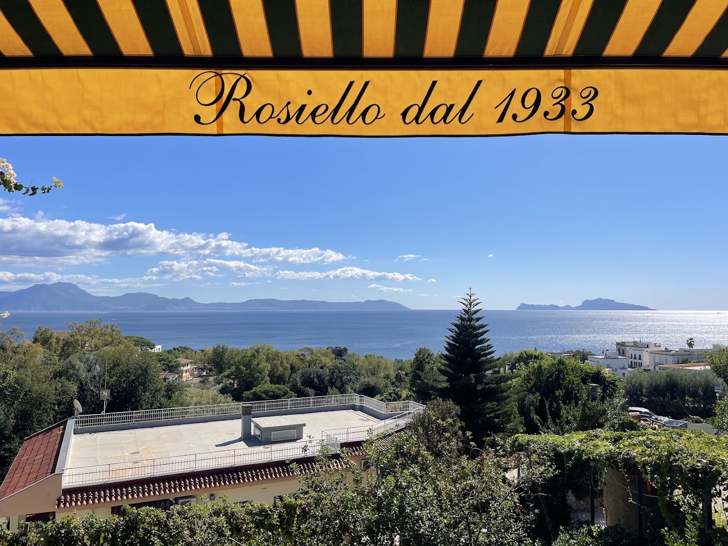 Rosiello dal 1933, Napoli