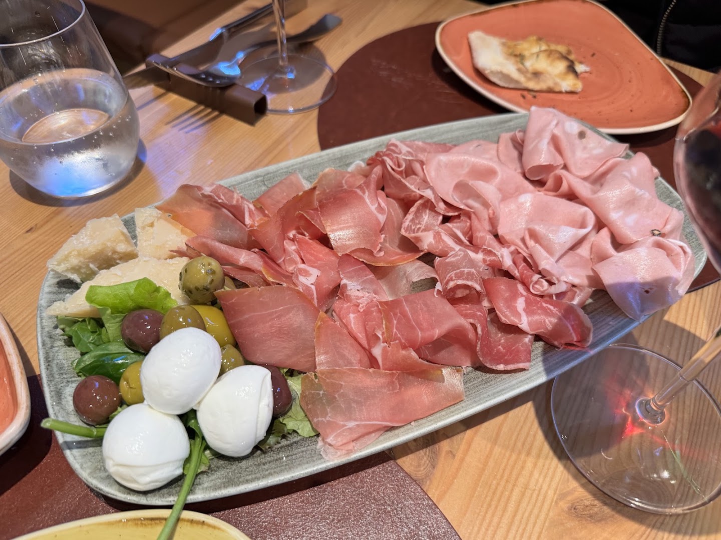 Rosmarino Pizza & Cucina