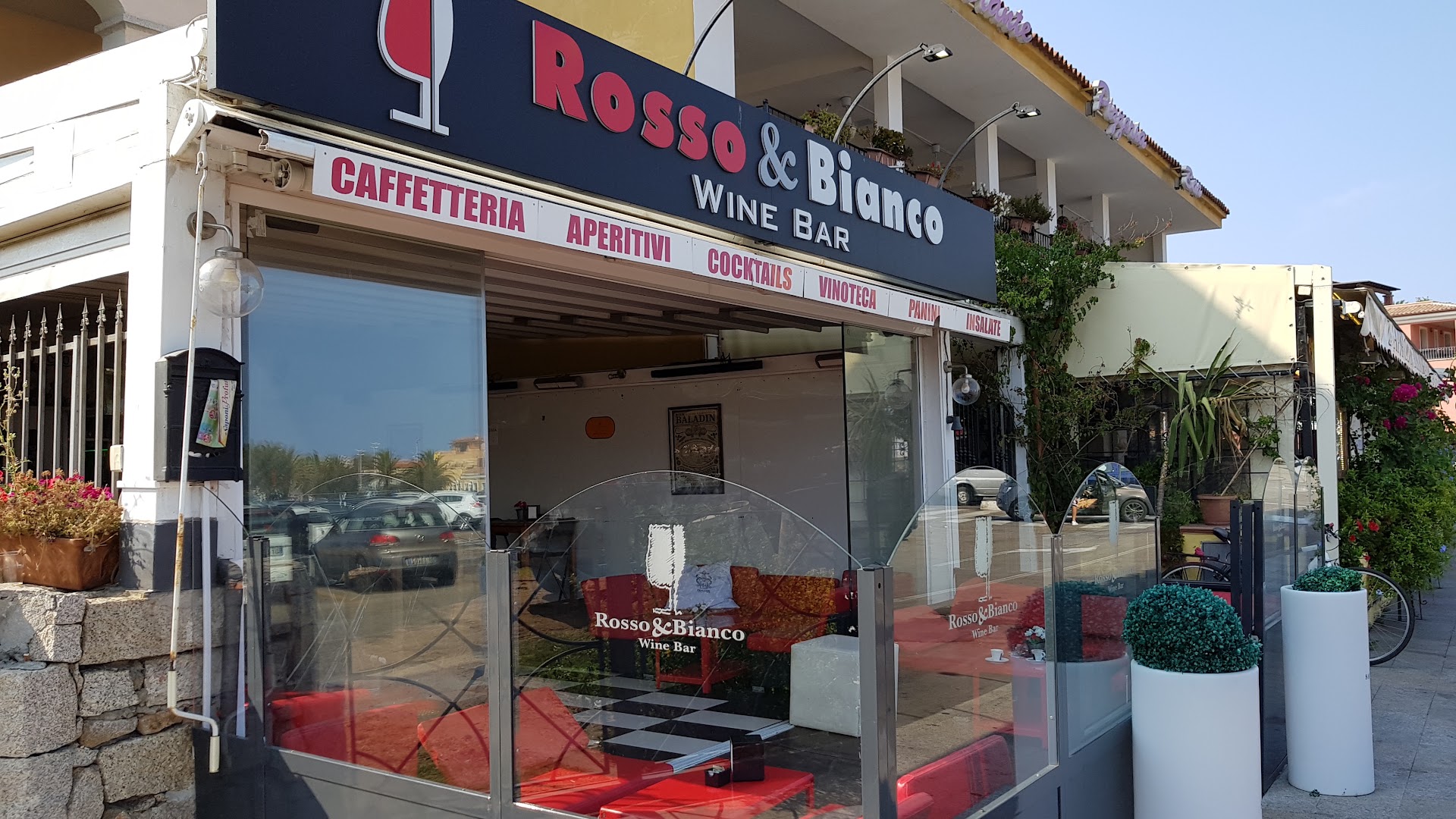 Rosso&Bianco, Palau