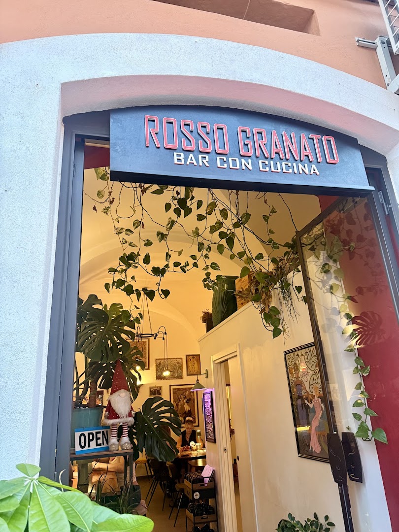 Rosso Granato Monopoli