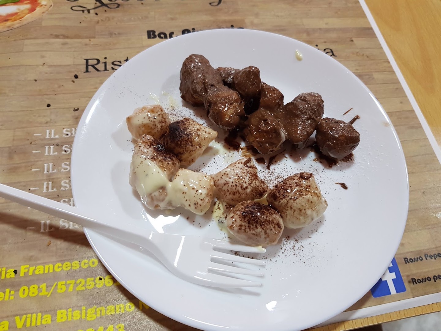 Rosso Peperone, Napoli