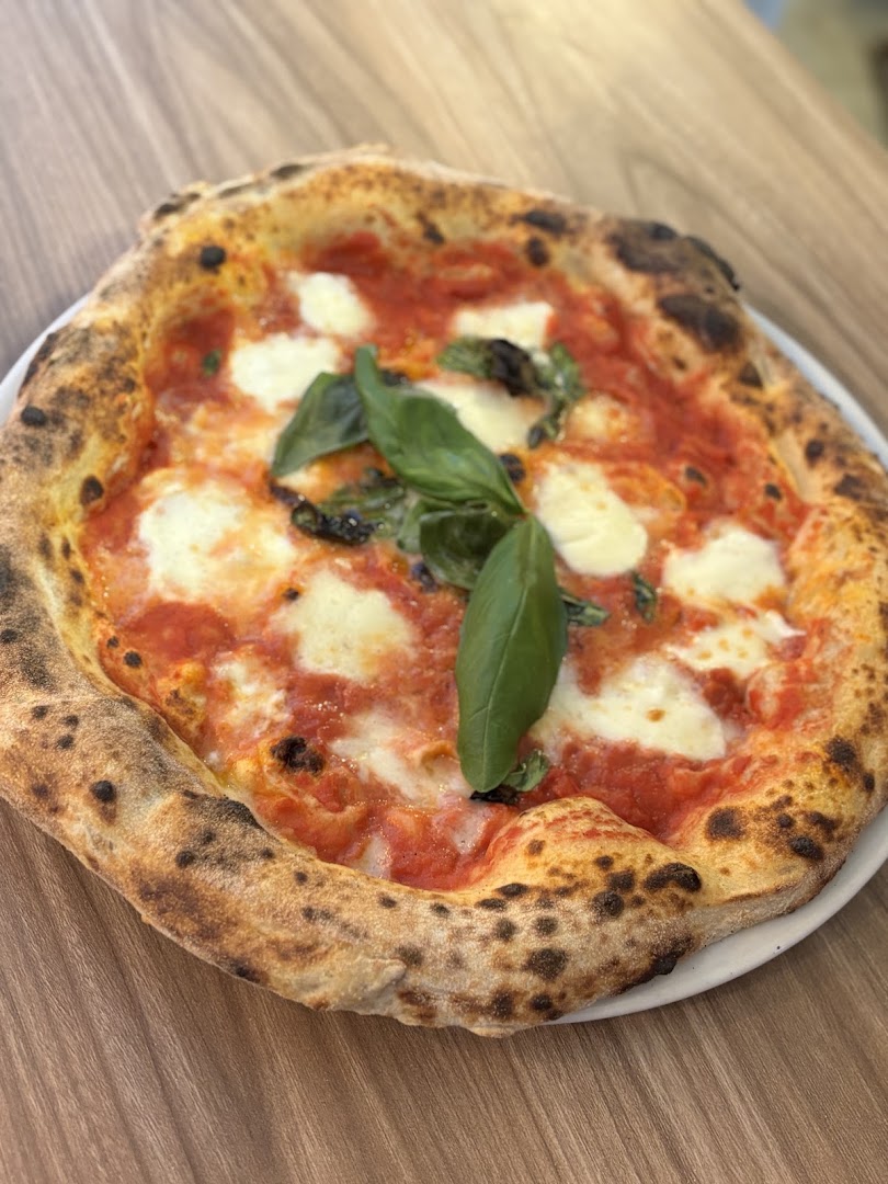 ROSSO VIVO Pizzeria - Carne Pesce e Brace | anche Gluten-Free