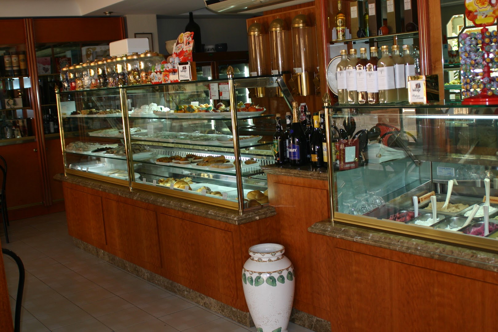 Rosybar Modica