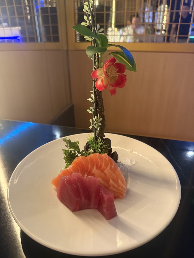 Roya Sushi Restaurant