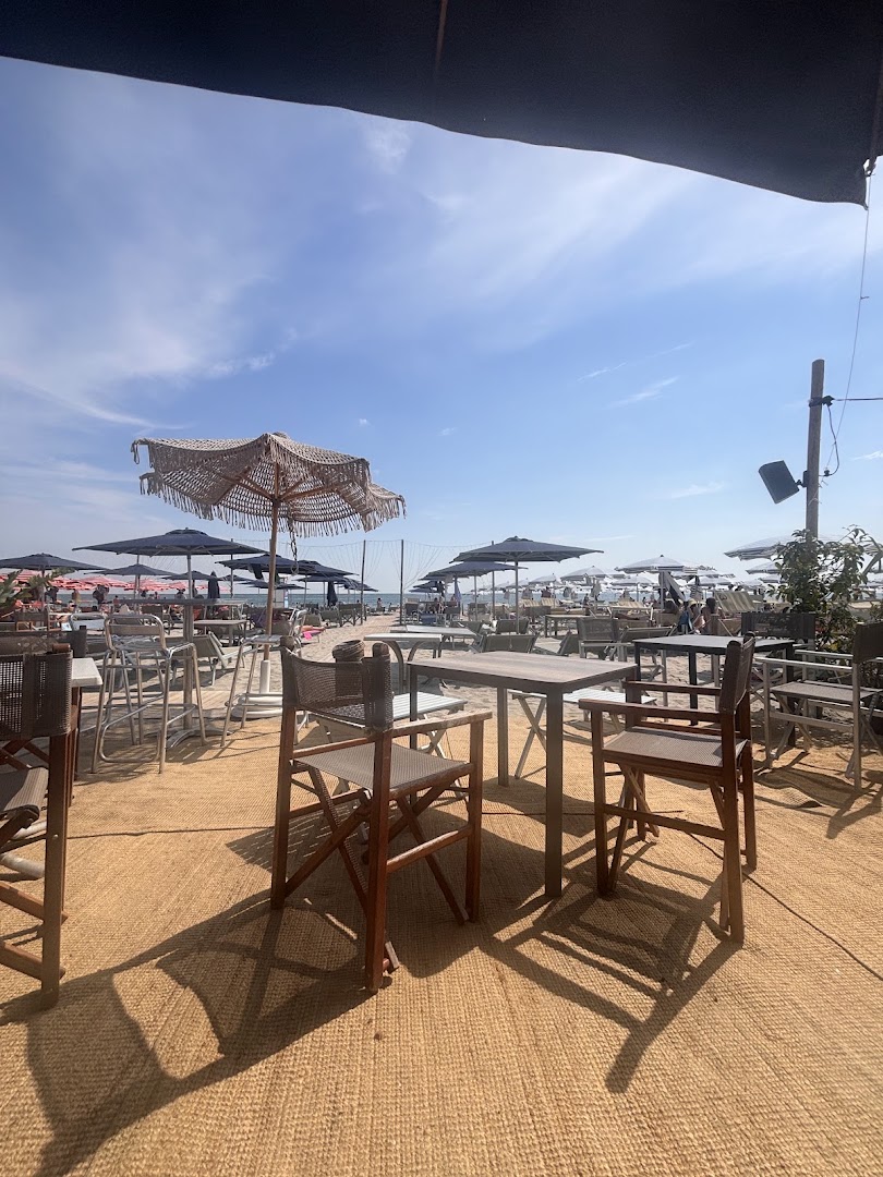 Royal Beach .289