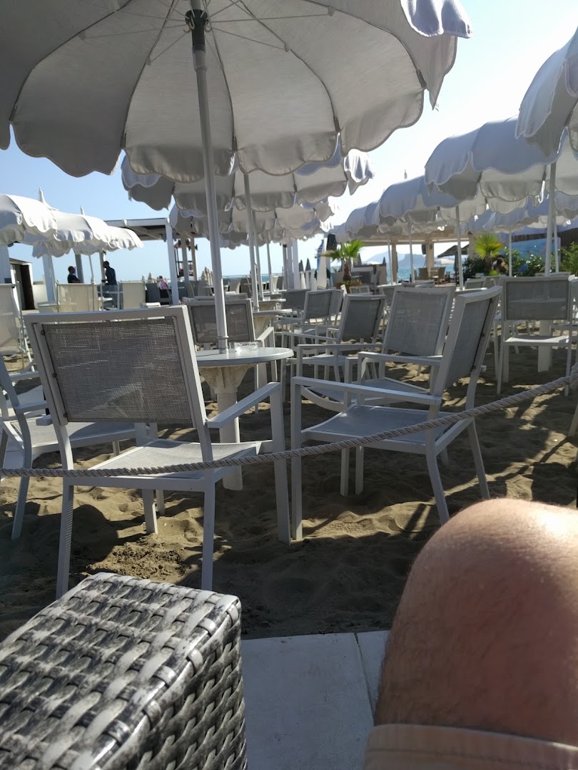 Royal Cafe’ Capomiseno