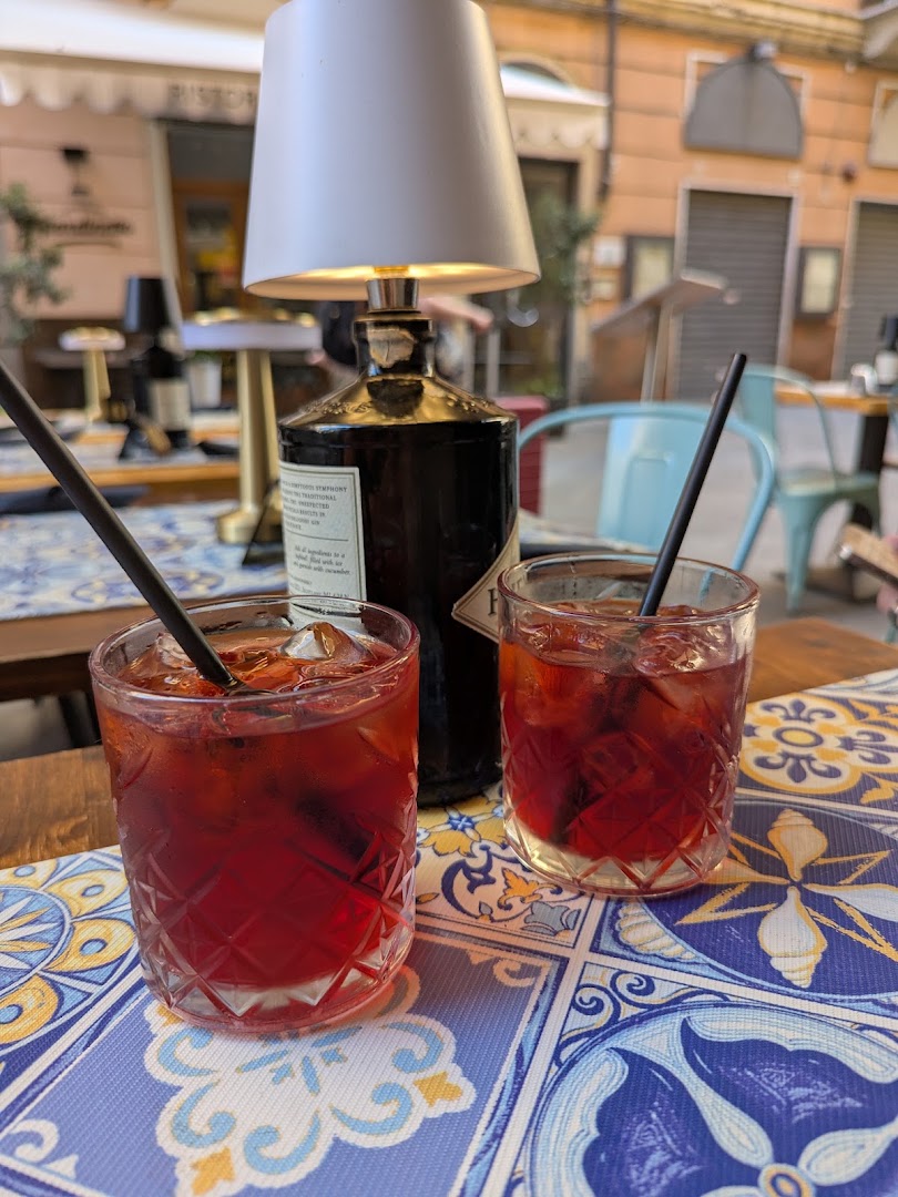 Royal cafè, La Spezia