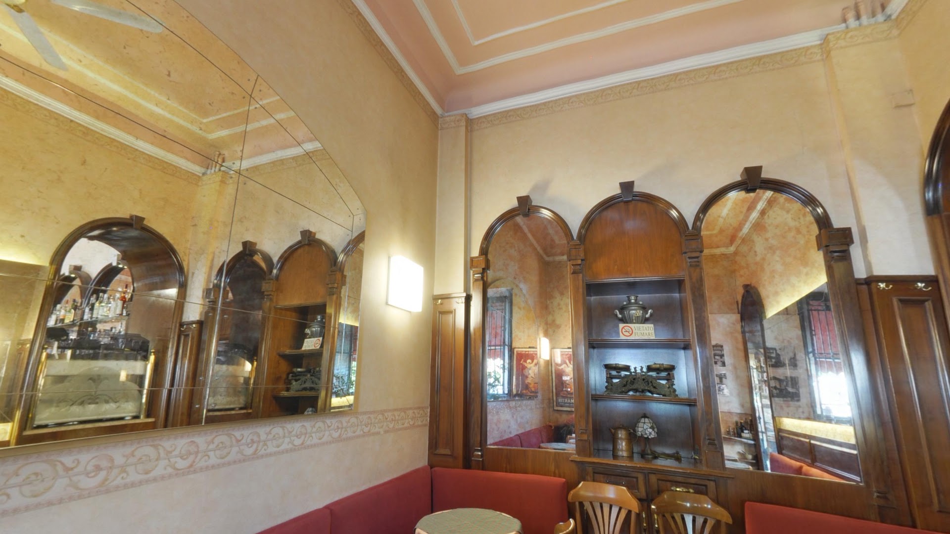 Rue Cafè Rivoli