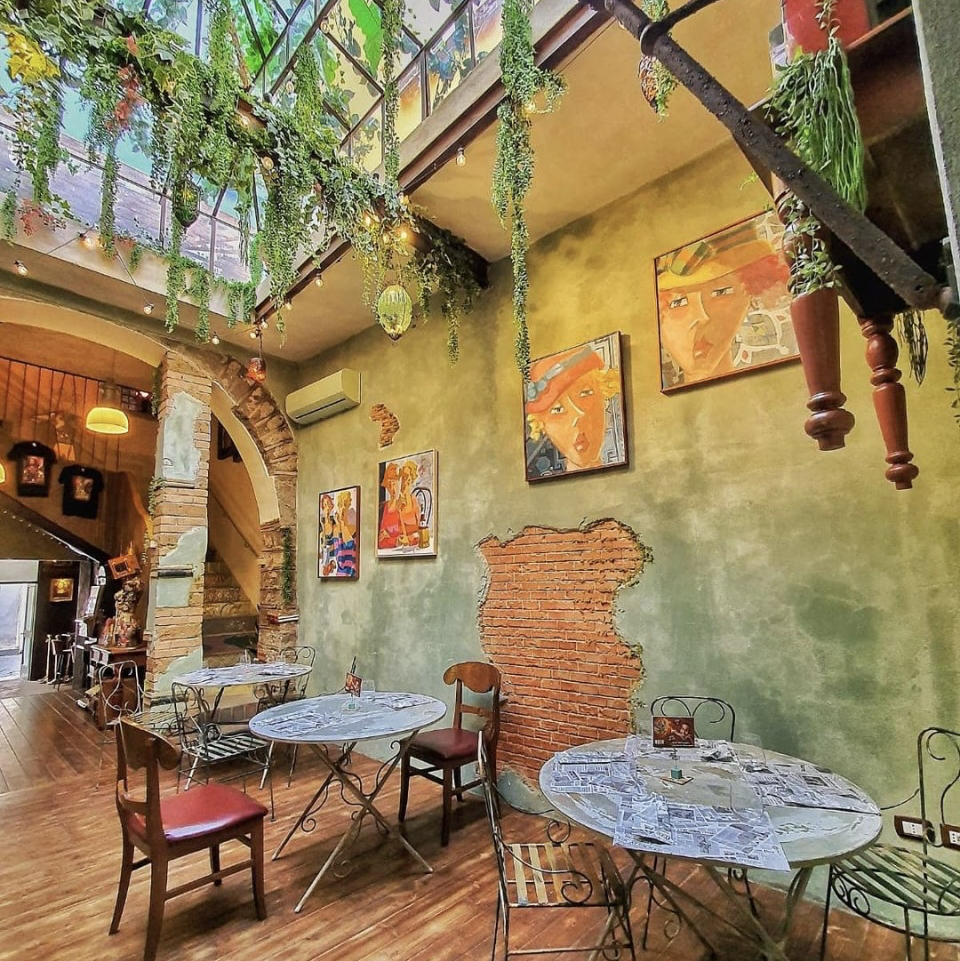 Ruin Workshop & Kitchen