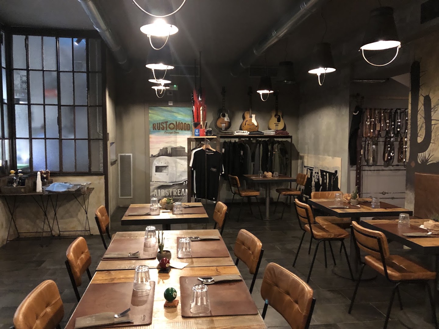 RUST MOOD Concept Store & Bistrò