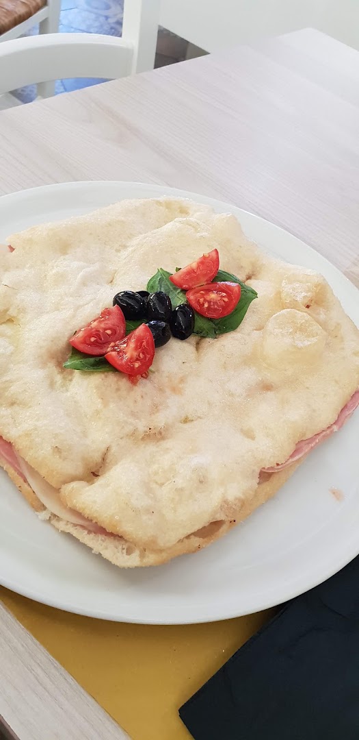 Rustikus Bar Pizzeria Rosticceria