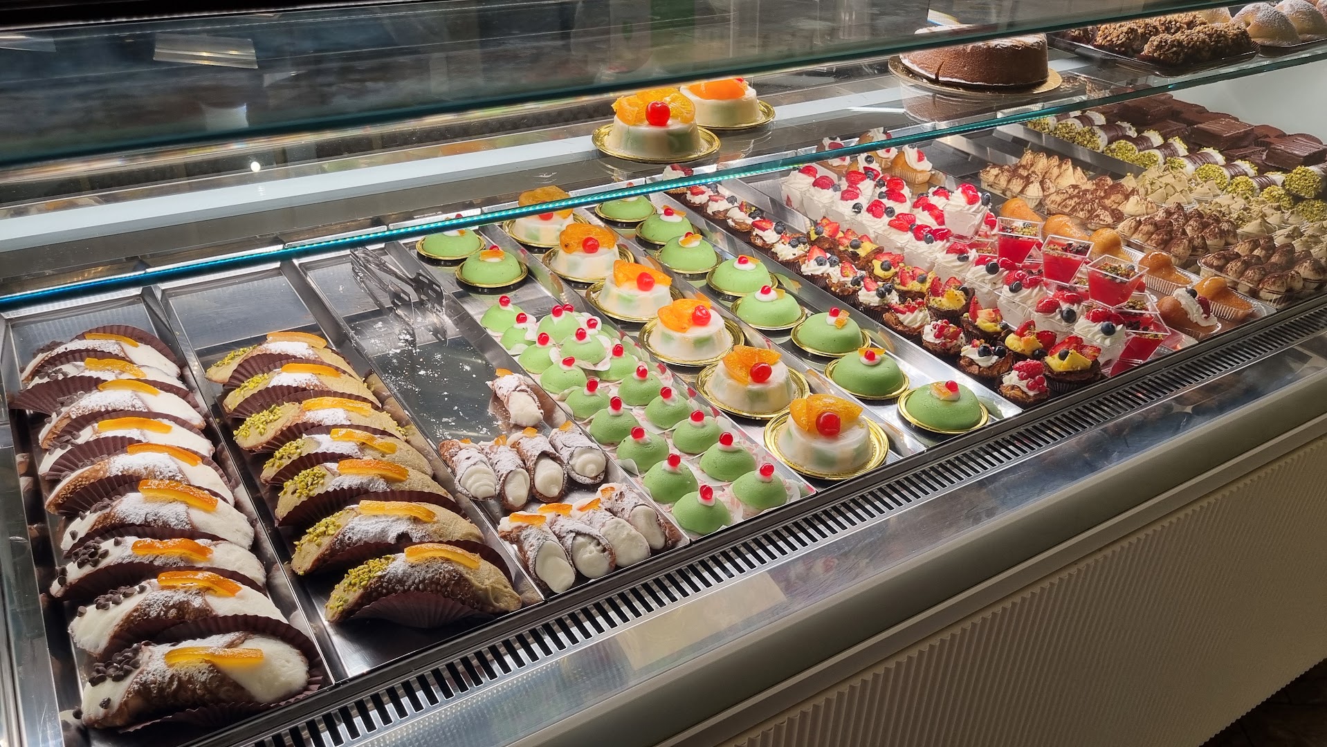 Ruvolo Gelati e Granite
