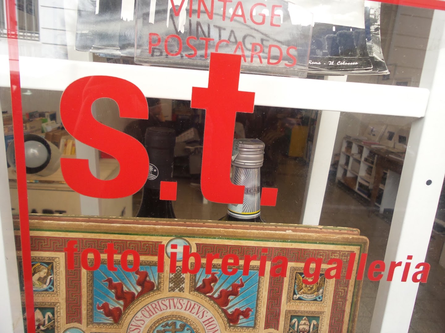 s.t. foto libreria galleria, Roma