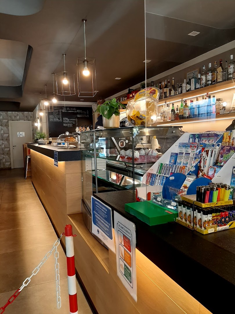 Saccomani Bar Tabaccheria - ELFBAR Partners