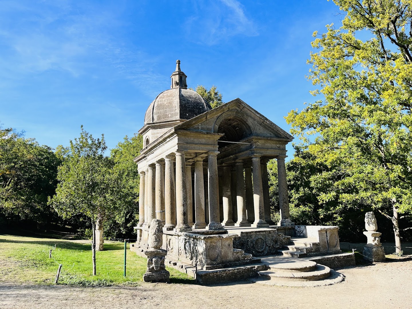 Sacro Bosco