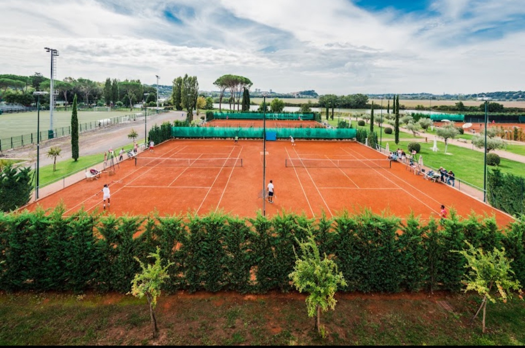 Salaria Sport Village