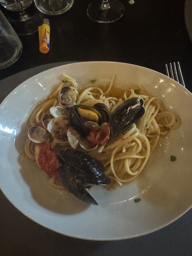 Sale & Pepe, Lucera