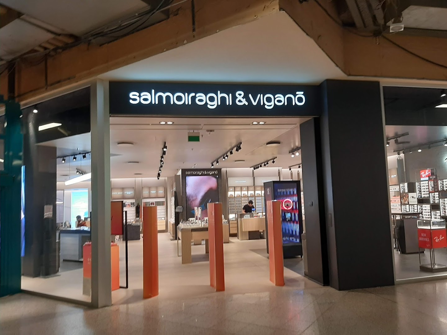Salmoiraghi & Viganò
