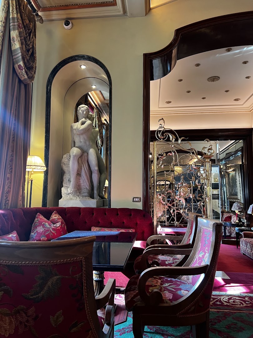 Salone Eva at Palm Court
