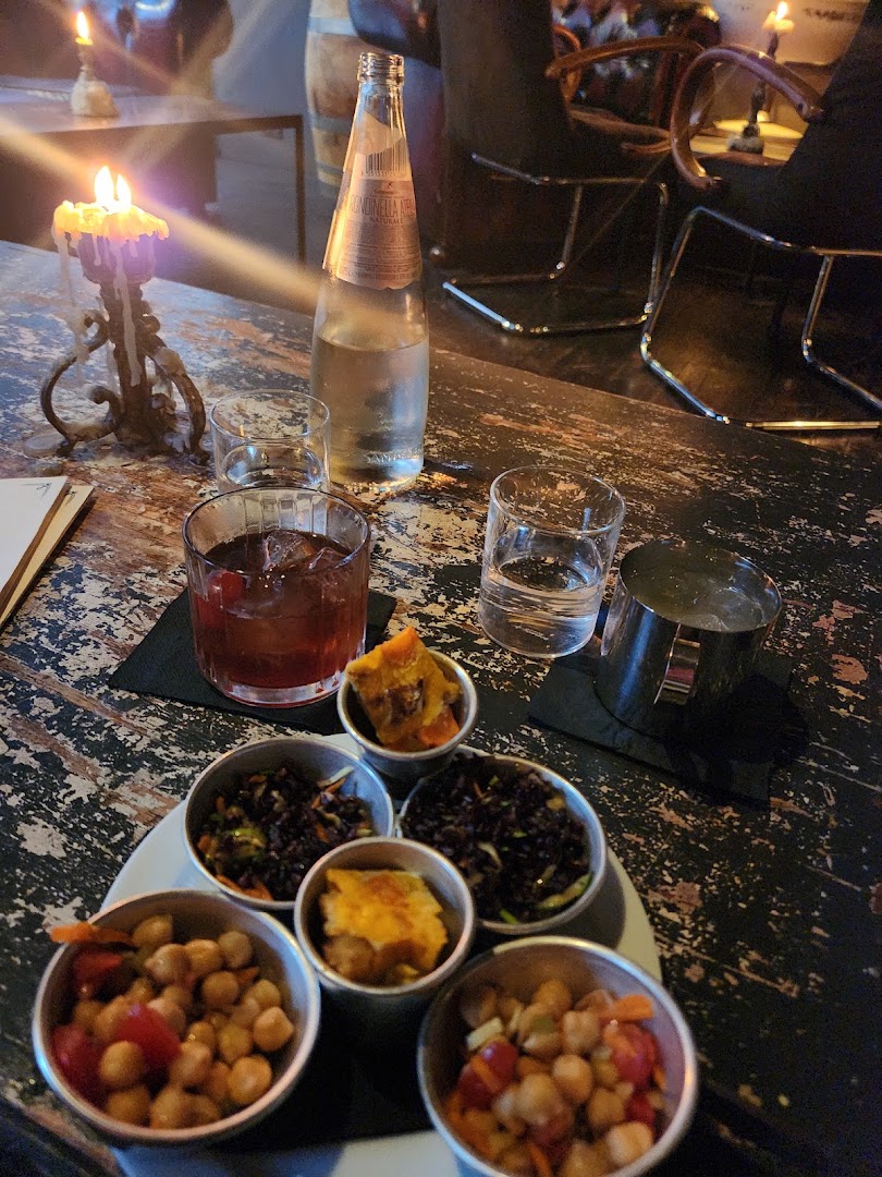 Salotto Caronte, Roma