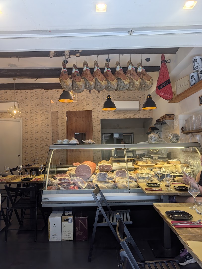 Salumeria Contavoli