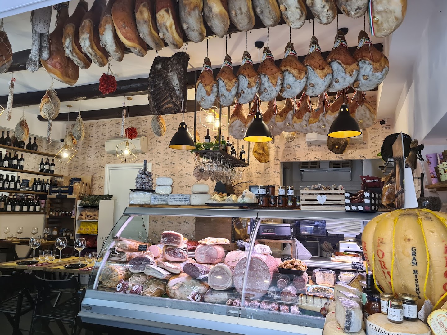Salumeria Contavoli