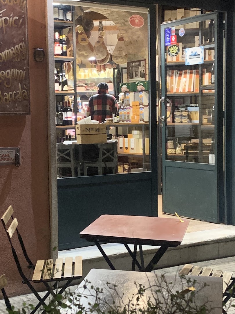 Salumeria Magrelli dal 1956